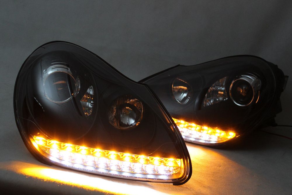 Lampy przednie przód PORSCHE CAYENNE 03-07 XENON LED Black Tuning NOWE