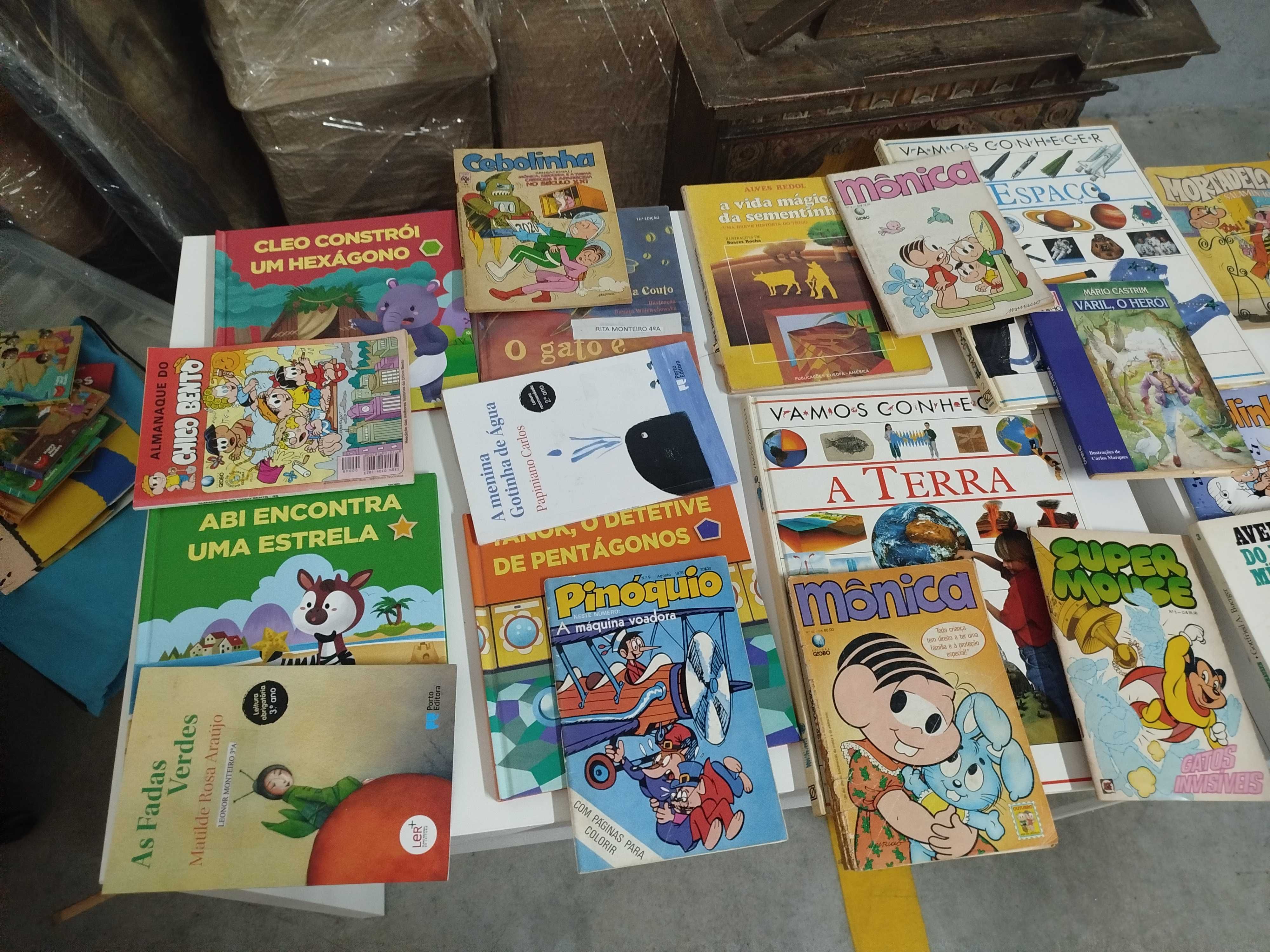 vendo livros variados 10