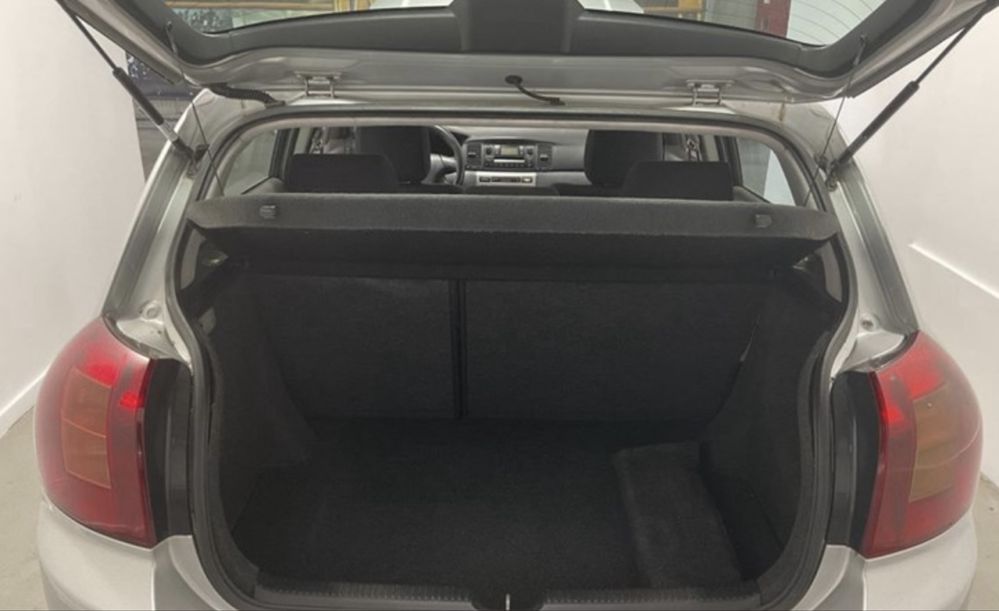 Toyota Corolla 1.4 VVTi Gasolina