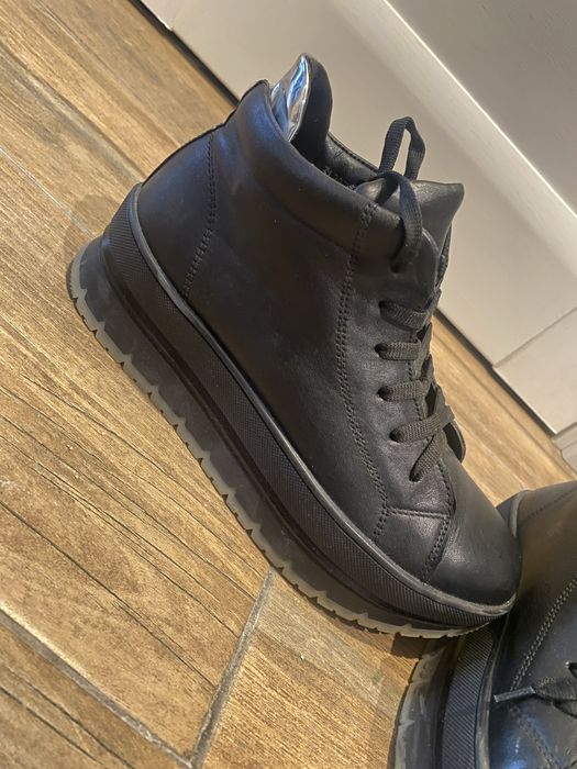 Взуття зимове, шкіряне, жіноче, черевики, б/в, зимове.