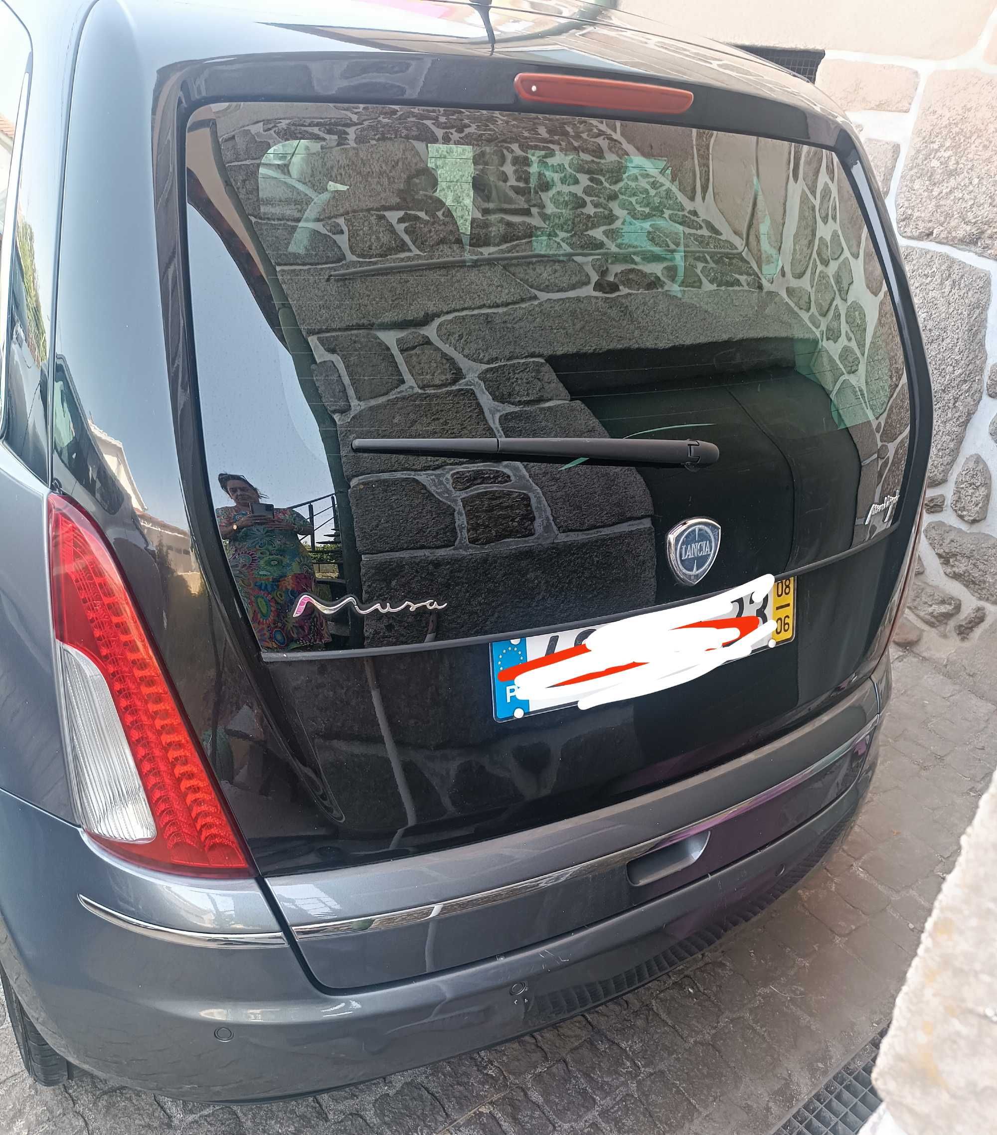 Lancia Musa 1.3 MultiJet 90 CV - diesel