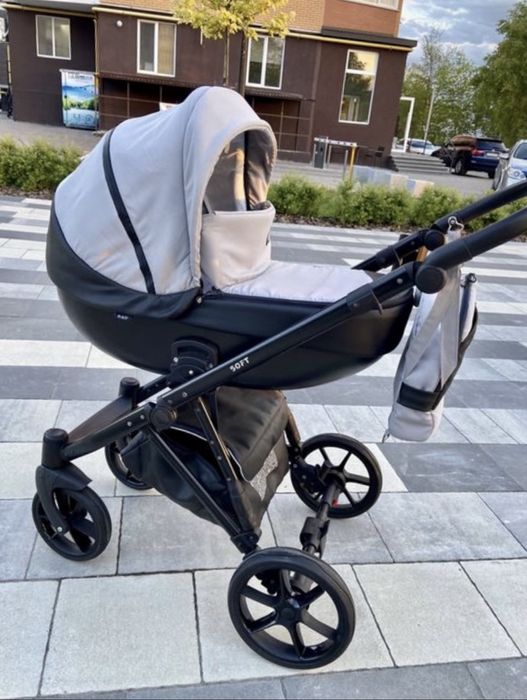Продам дитячу коляску 2 в 1 Bair next soft