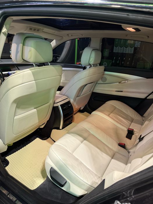 BMW 5 Series GT 2013