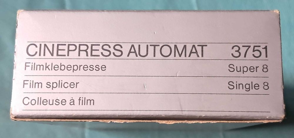 Sklejarka filmów Hama - Cinepress Automat 3751 z 1972 roku