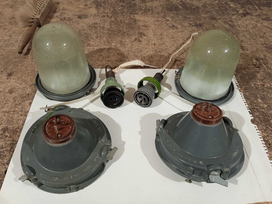 Світильники НСП 11 * 200 23  Ватра