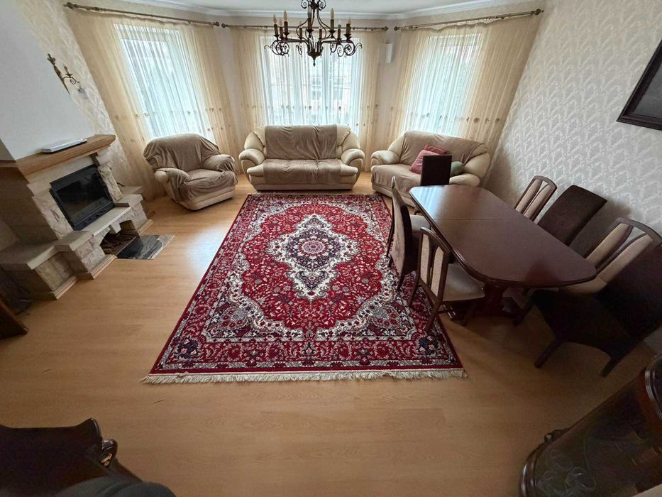 подобово будинок посуточно дом 5хв до центру 10 чол