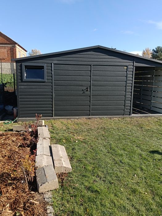 Garaże blaszane, domki