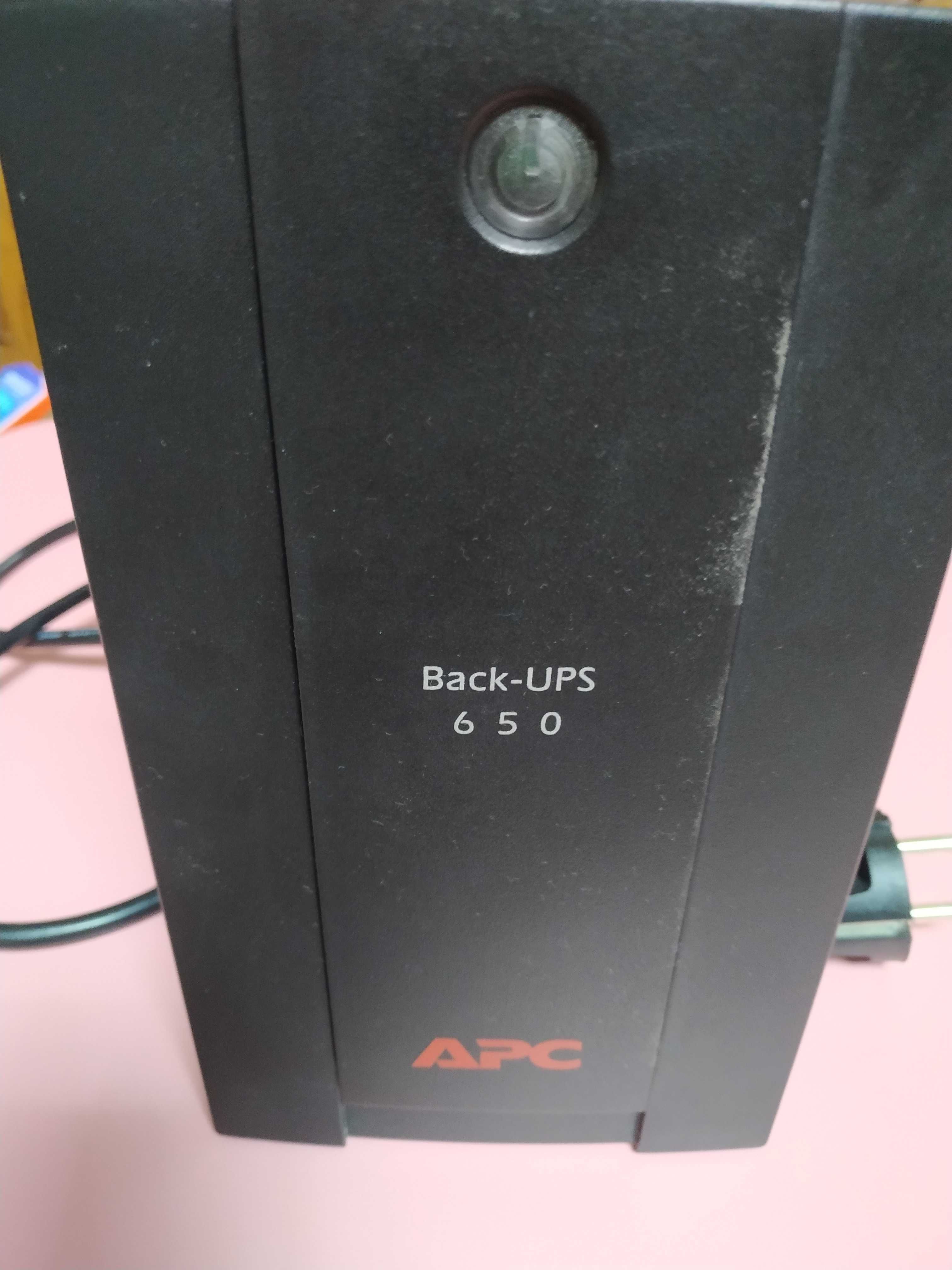 Пристрій безперебойного живлення PC BACK-UPS 650VA, SCHUKO
