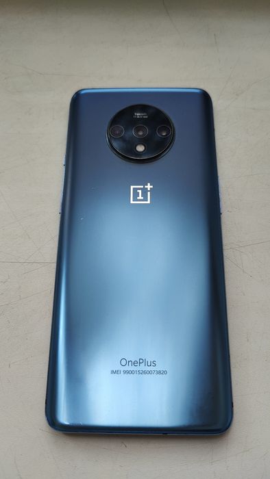 OnePlus 7t в гарному стані