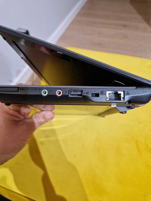 Laptop 10"  Aspire One D260 Intel Atom N450 1GB RAM HDD 250GB