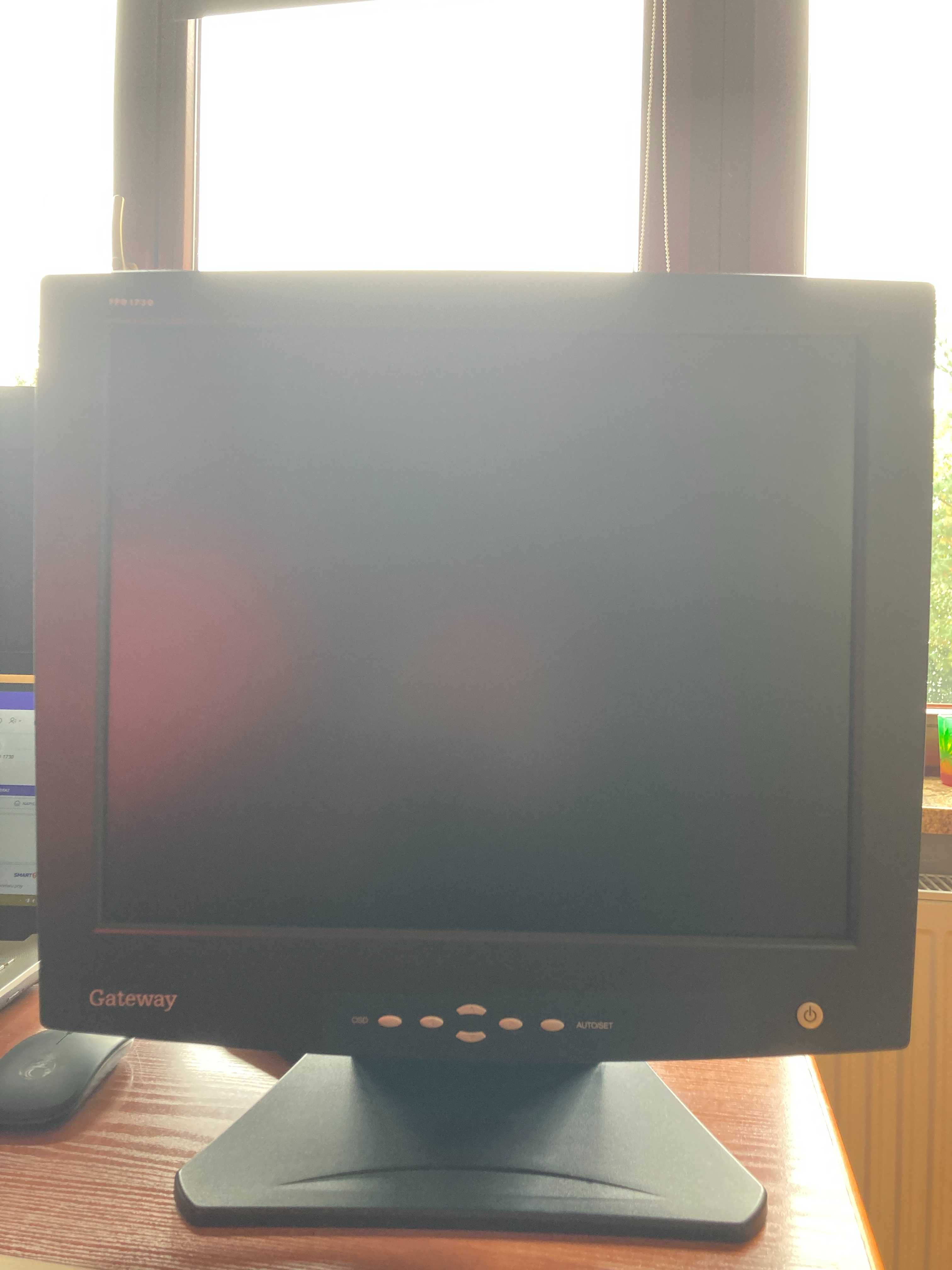 Monitor LCD Gateway FPD 1730 17"