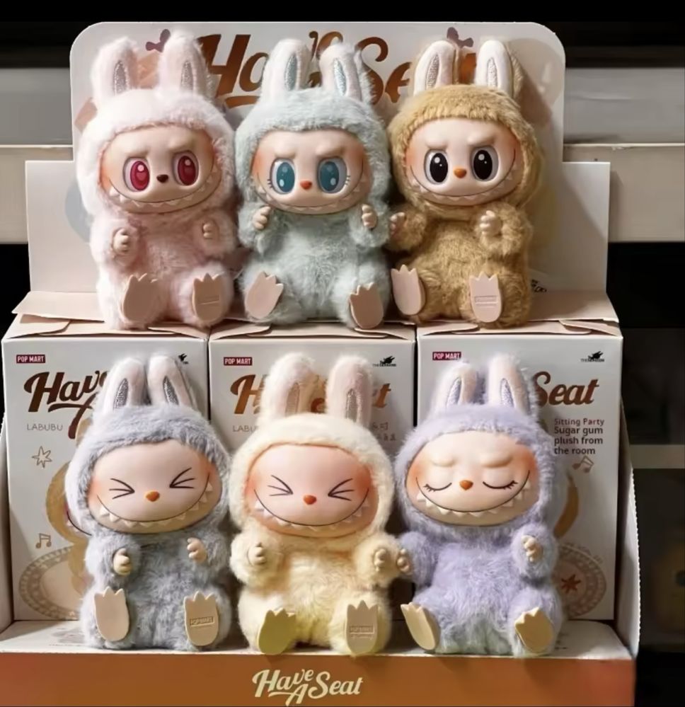 Іграшка брелок Лабубу Labubu 2 серія Pop Mart The Monsters