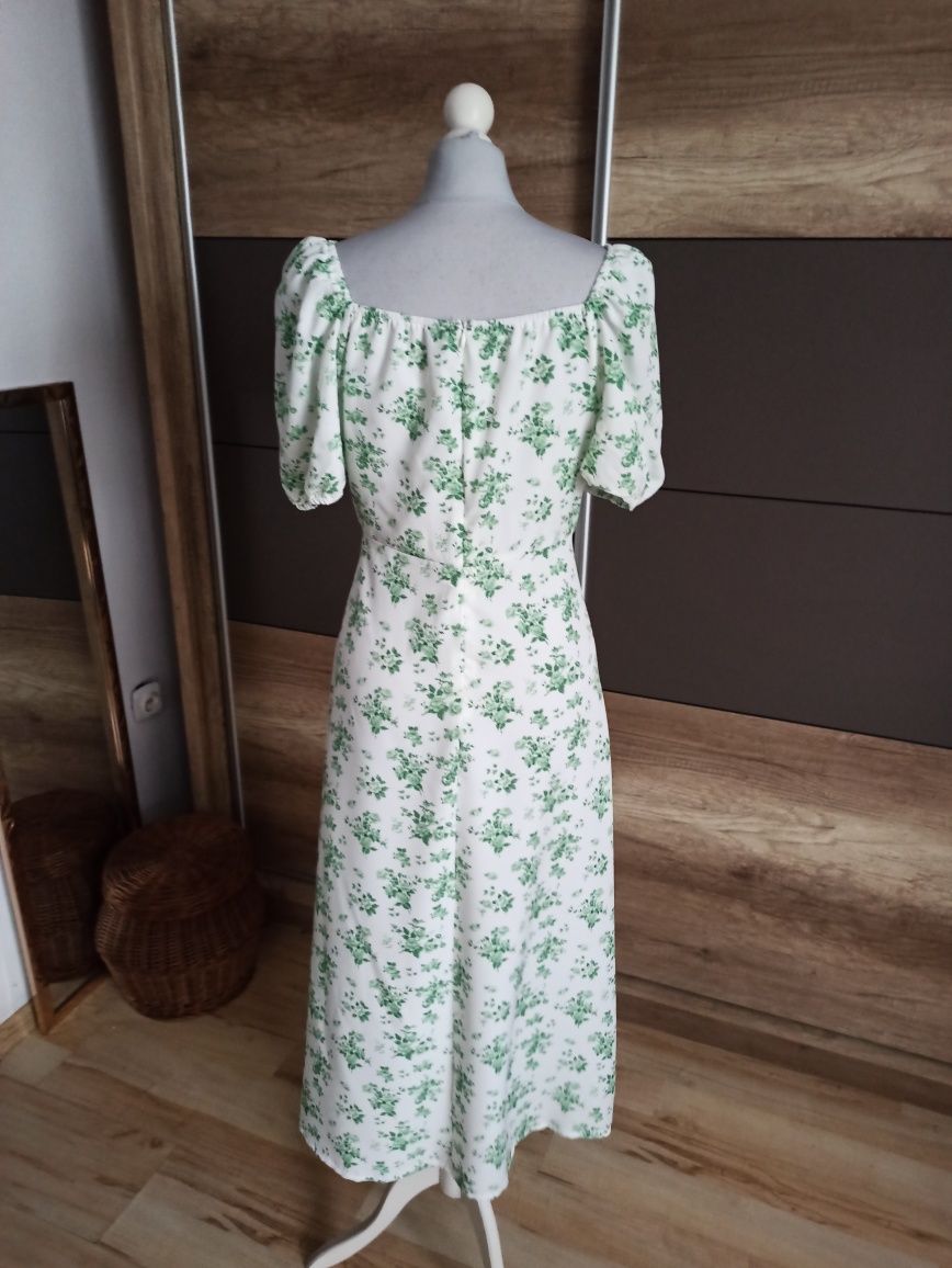 Biało zielona sukienka midi r. 42