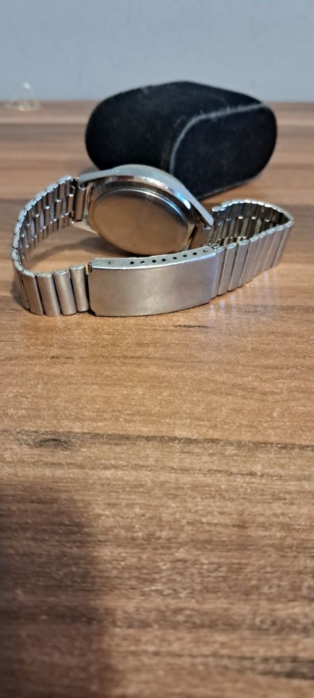 Zegarek Junghans