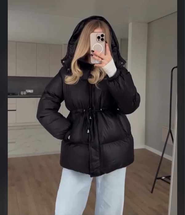 Куртка лакова жіноча