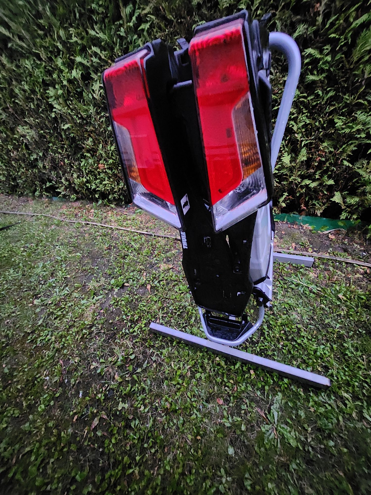 Bagaznik na hak easyfold thule platforma na rowery xt2