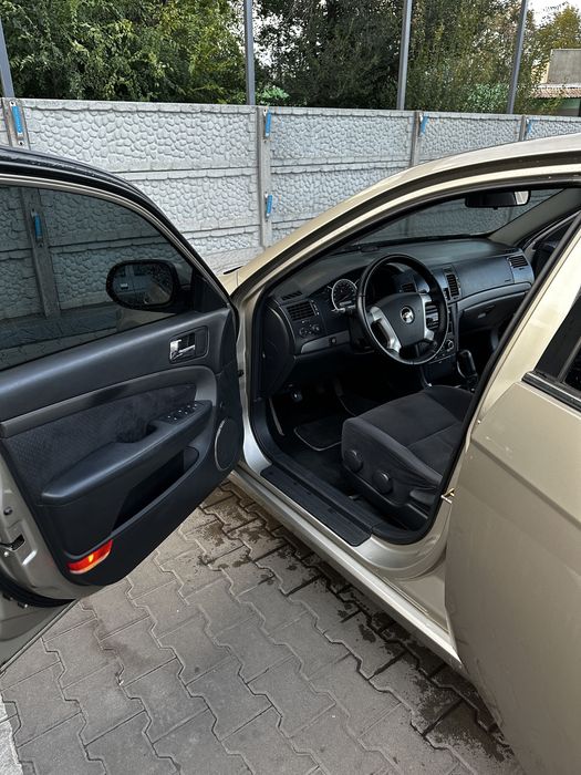 Продам свою машину Chevrolet epica 2.0