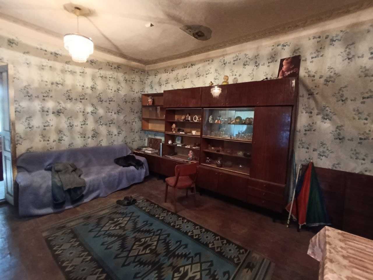 Продам дом в Змиеве(центр)