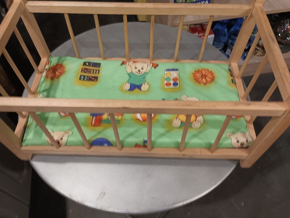 Witam Sprzedam łóżeczko i