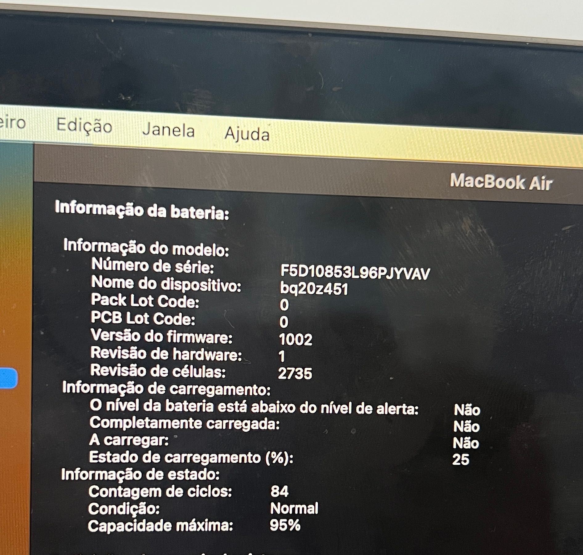 MacBook Air M1 2020 – 256GB – 8GB RAM – 84 ciclos – Como novo + OFERTA