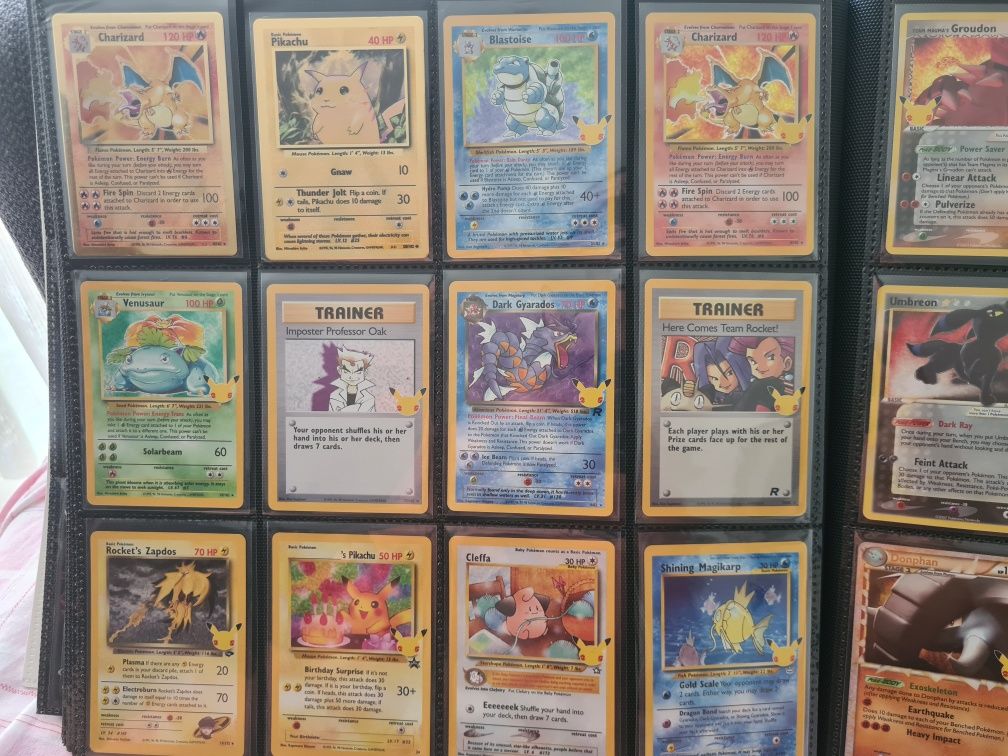 Pokemon Celebrations Classic Collection - Charizard, Umbreon...