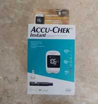 Glukometr Accu-chek Instant
