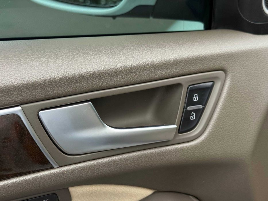 Avtoreal Audi Q5 2013
