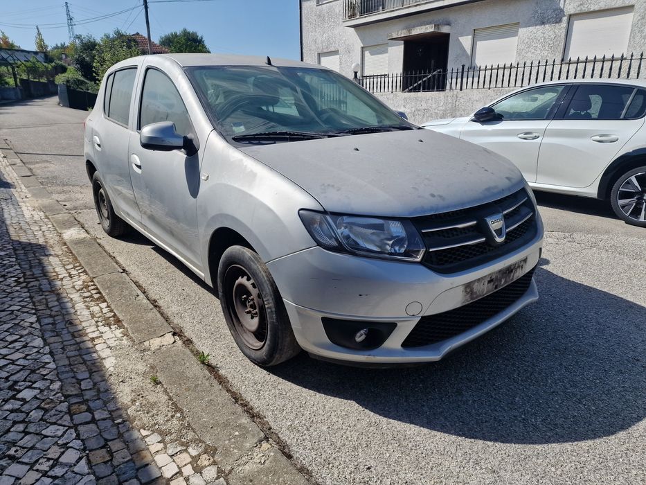 Peças Dacia Sandero 1.0