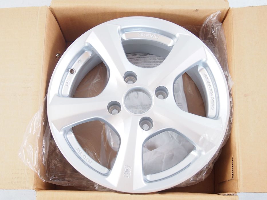 Nissan Felga felgi 6,5Jx15H2 et 40 4x114,3 KBA47332 2szt