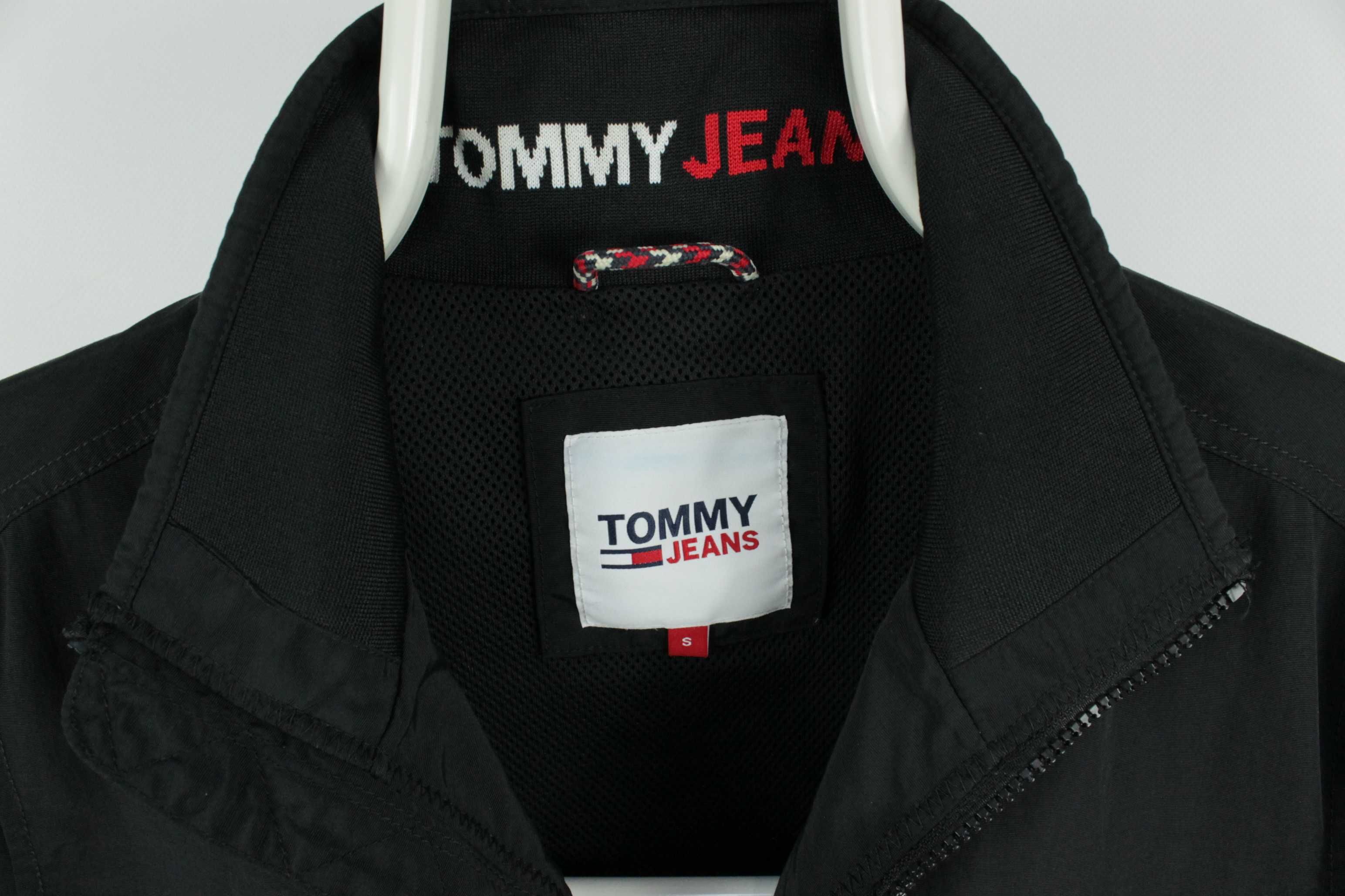 Легка спортивна куртка вітровка Tommy Hilfiger Essential Розмір S