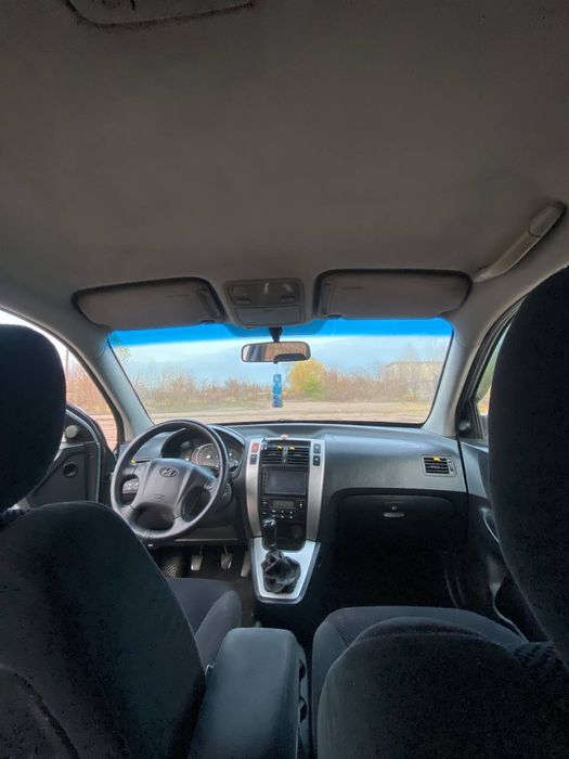 Hyundai Tucson 2.0 бензин