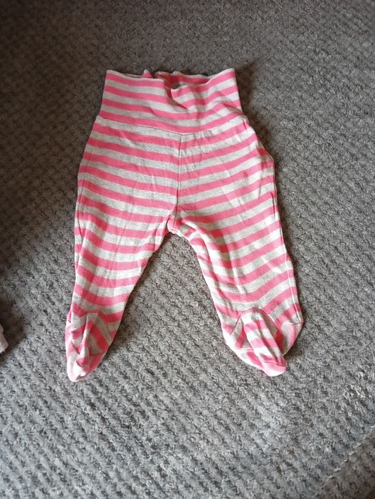 Nie używane pół śpiochy dla dziewczynki 56