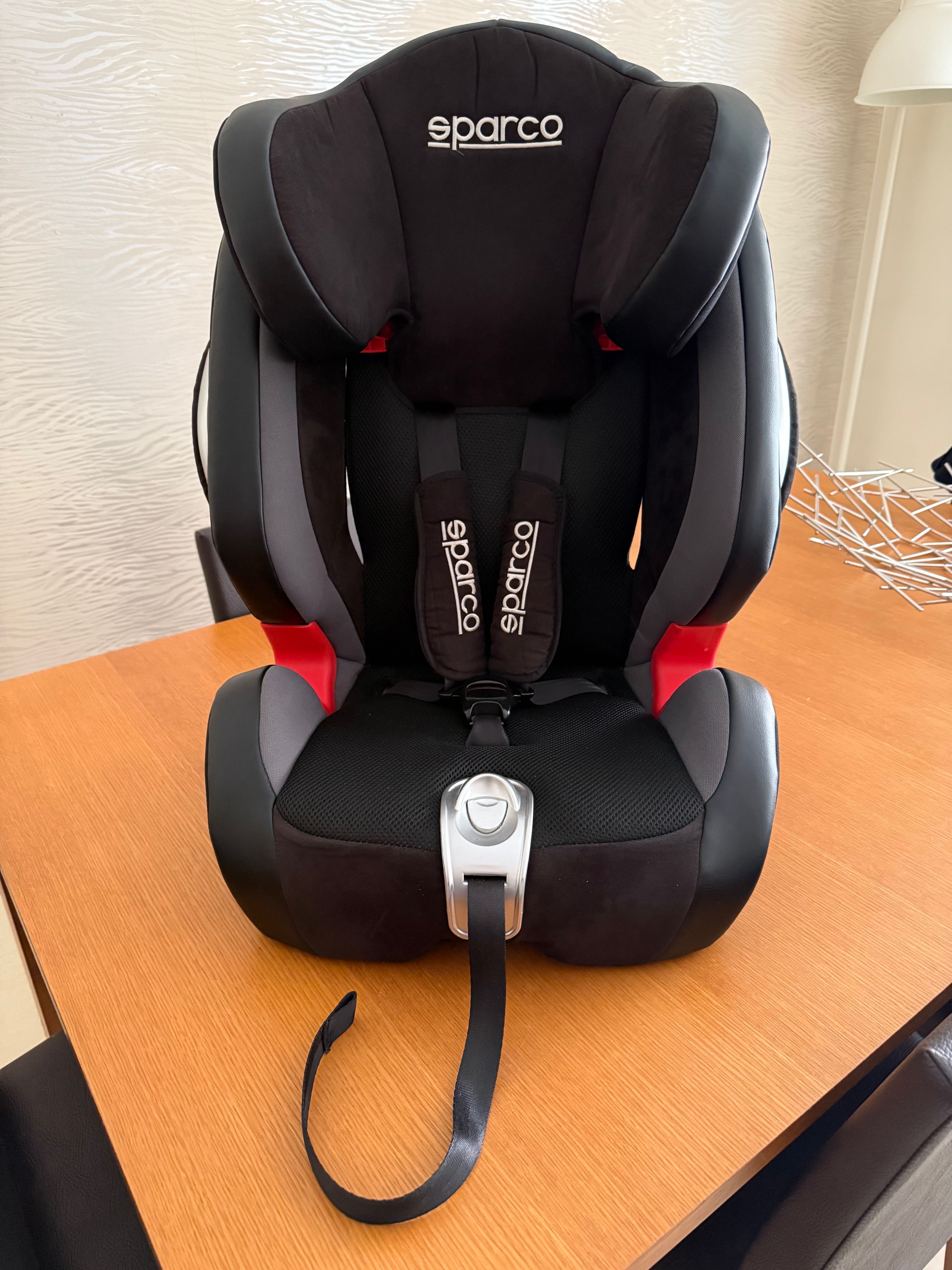 Cadeira Auto Sparco Grupo 9-18kg Isofix Impecável