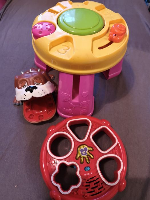 Stoliczek zabawki dla malucha