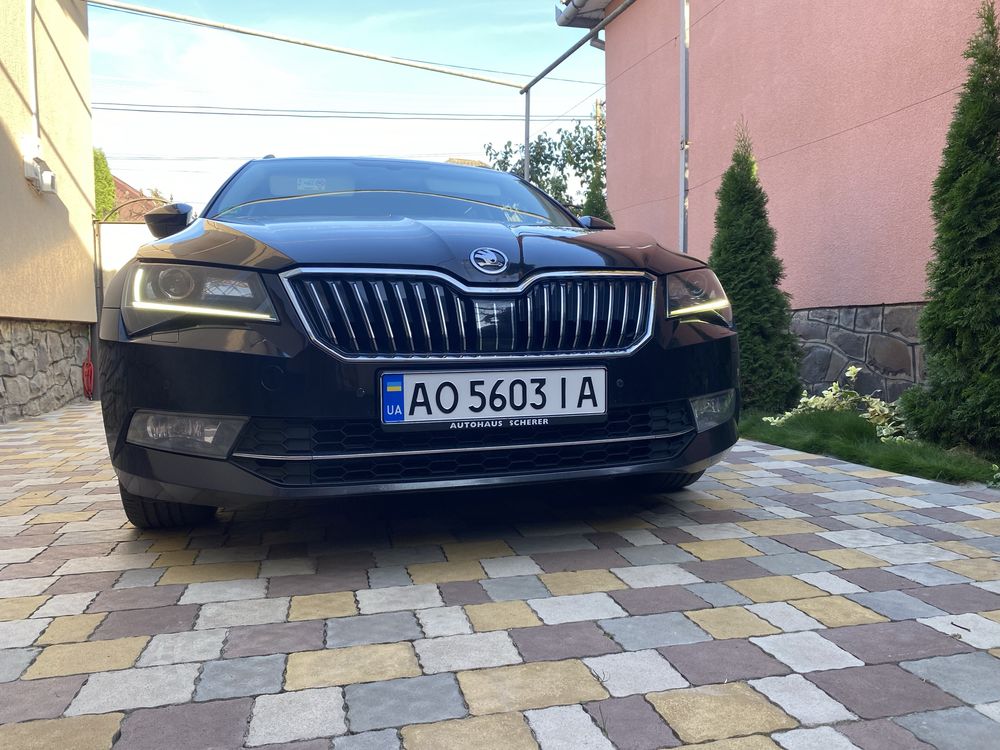 Skoda Superb 2018 рік  2.0 дизель автомат!