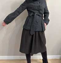 Вовняне пальто у ретро стилі H&M