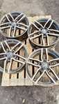 Felgi aluminiowe r17 5x112 Alutec czarne używane