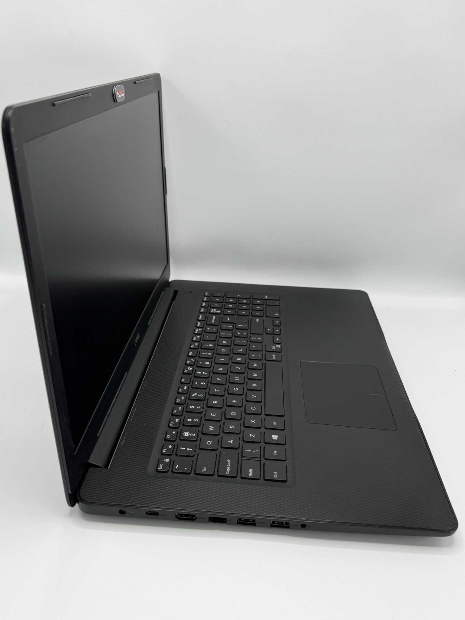 Laptop Dell Inspiron model 37793 / 16GB RAM/ Windows 10 Pro