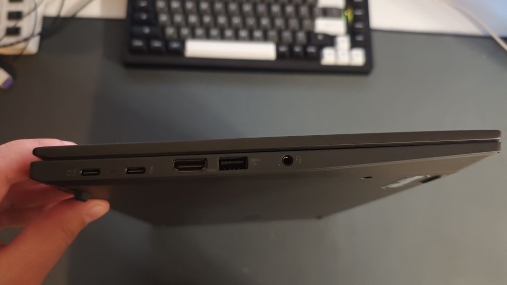 Lenovo Thinkpad T14s Gen 3 | i7 1260p/32Gb/500GB SSD