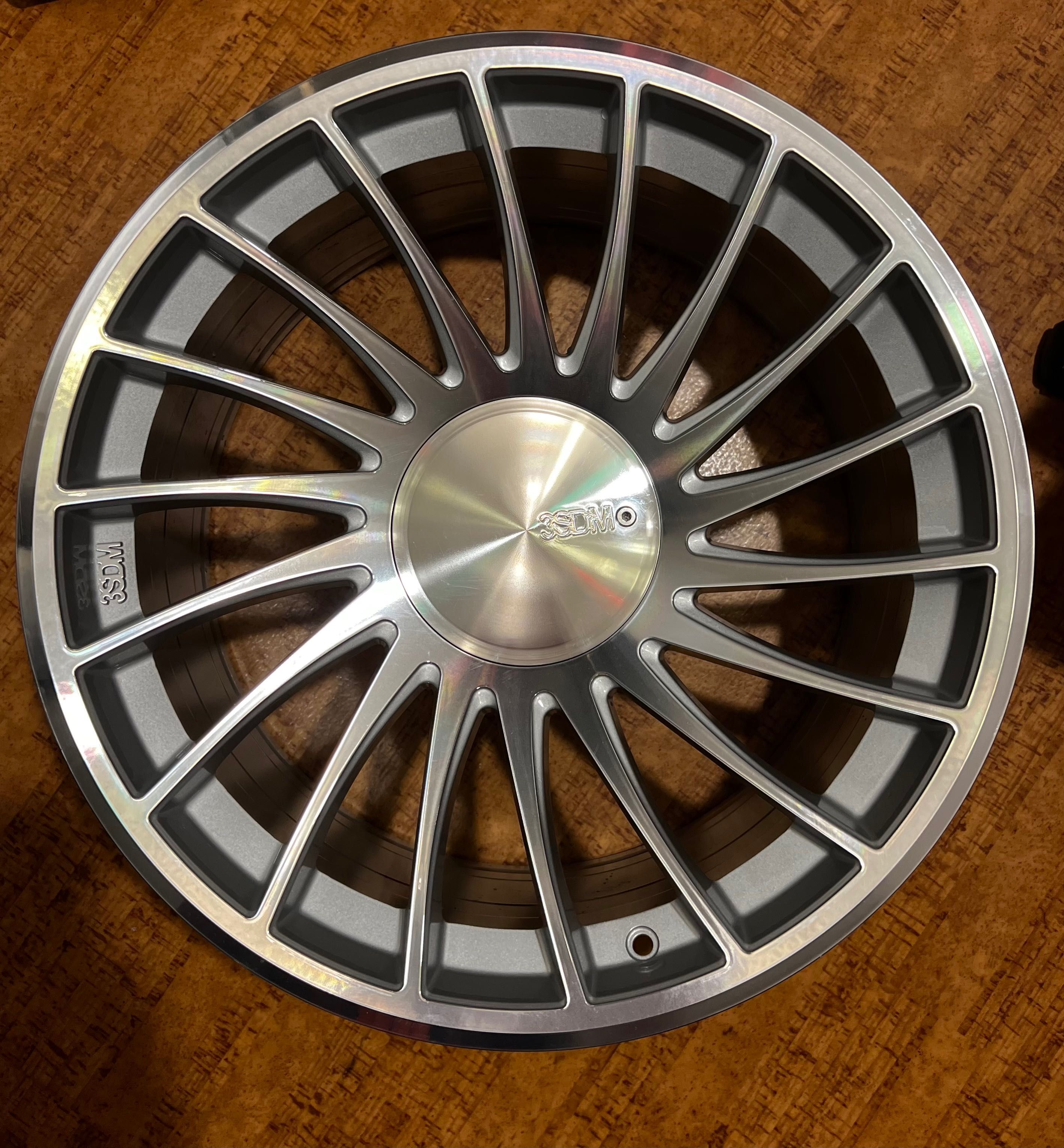 3SDM 0.004 NOWE 20x10,5 ET27 felgi