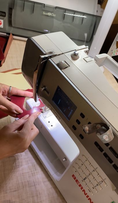 Швейна машинка Bernina B330