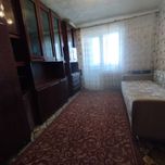 В продажу затишна кімната біля центру