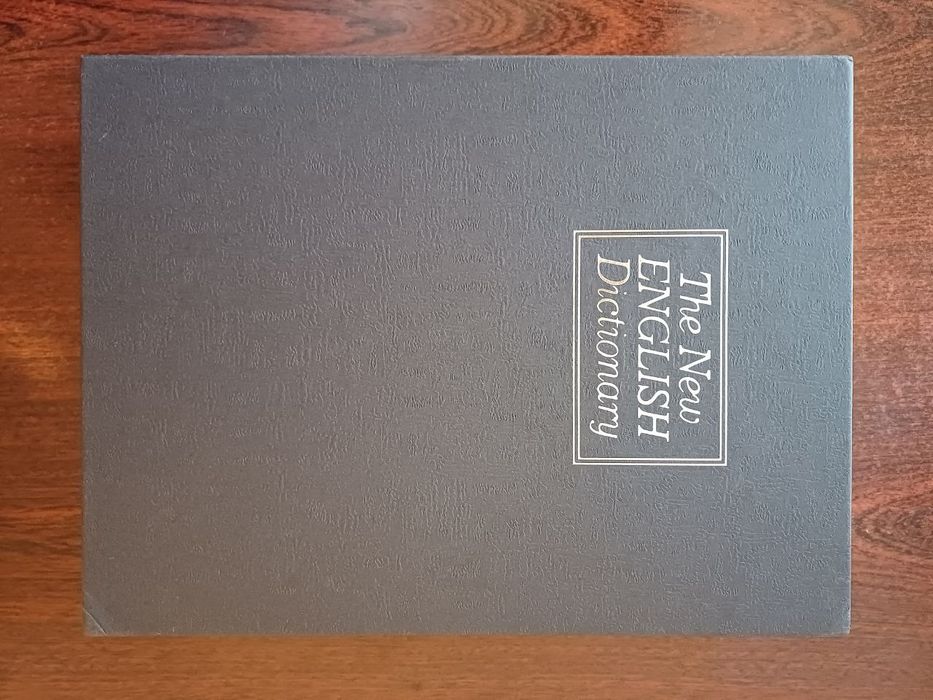 Сейф-книга ENGLISH Dictionary на замку з ключем 26х20 см