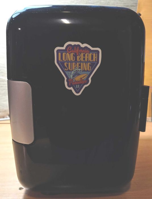 Mini lodówka turystyczna / kosmetyczna RUHHY 4L – chłodzi i grzeje!