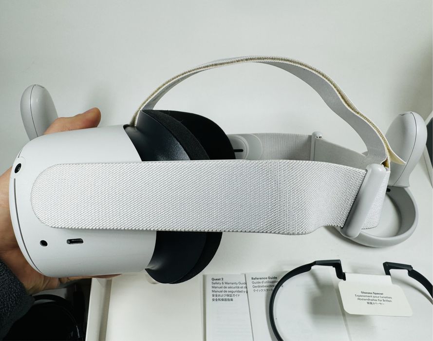 Oculus Quest 2 64Gb VR /Meta Quest 2 64Gb VR Окуляри віртуальної реал