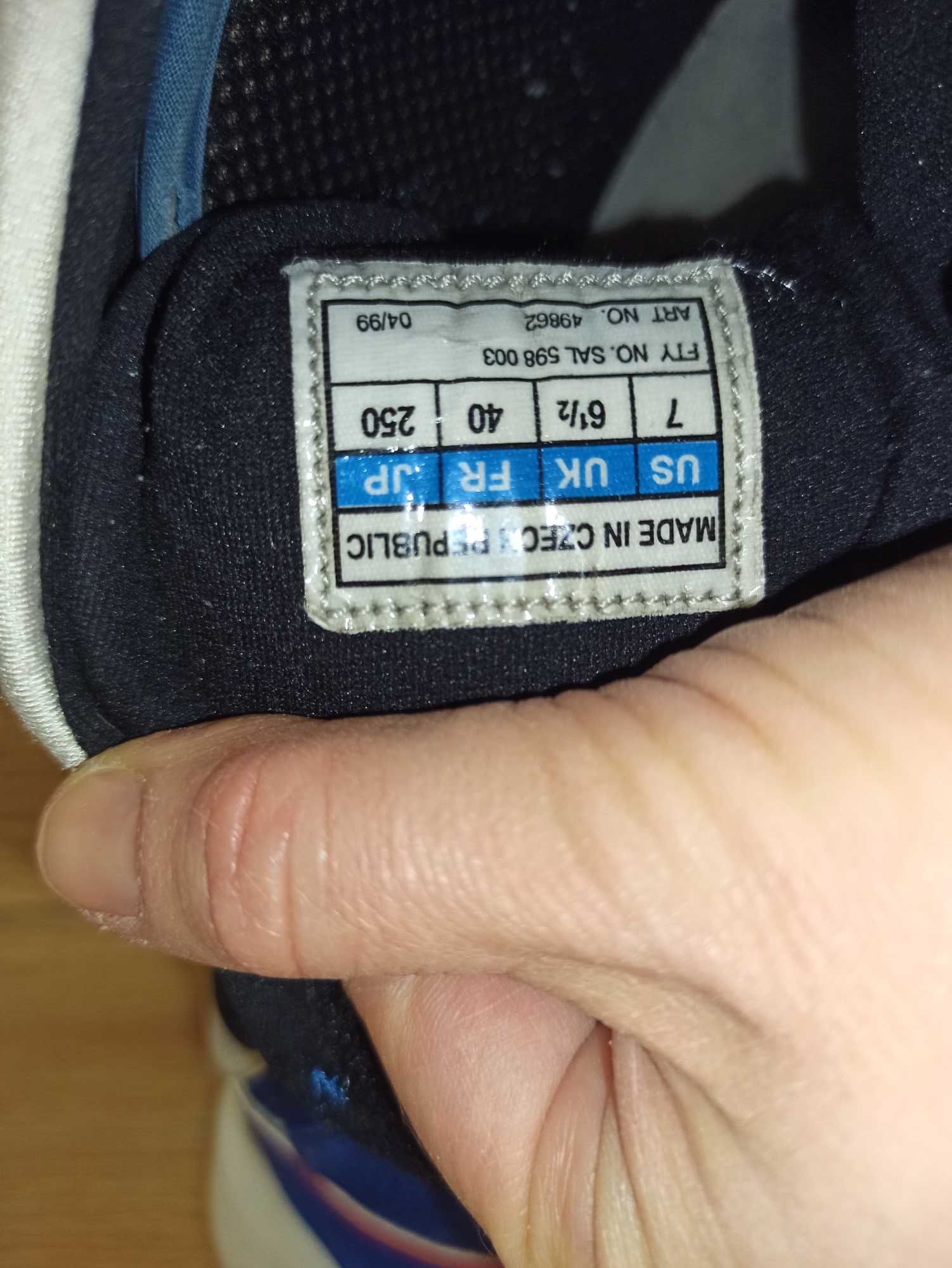 Ботинки Adidas для беговых лыж,25.5-26 см, sns