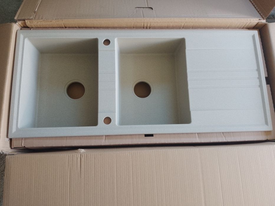 Zlew ceramiczny dwukomorowy