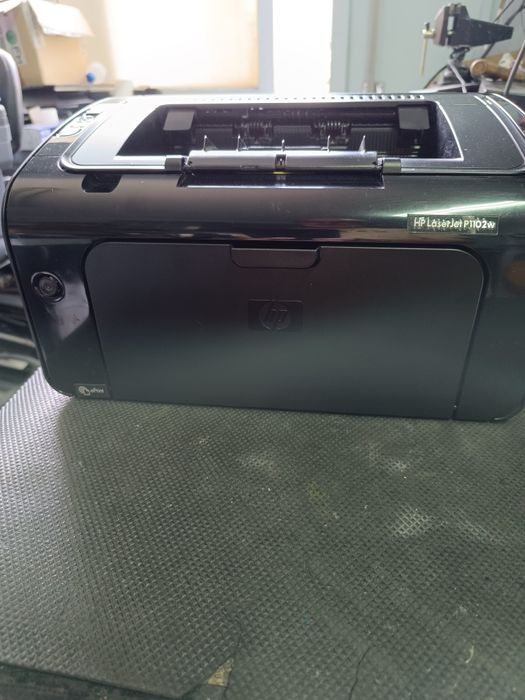 Vendo hp 1102w wi-fi, como novo apenas 1300  impressões