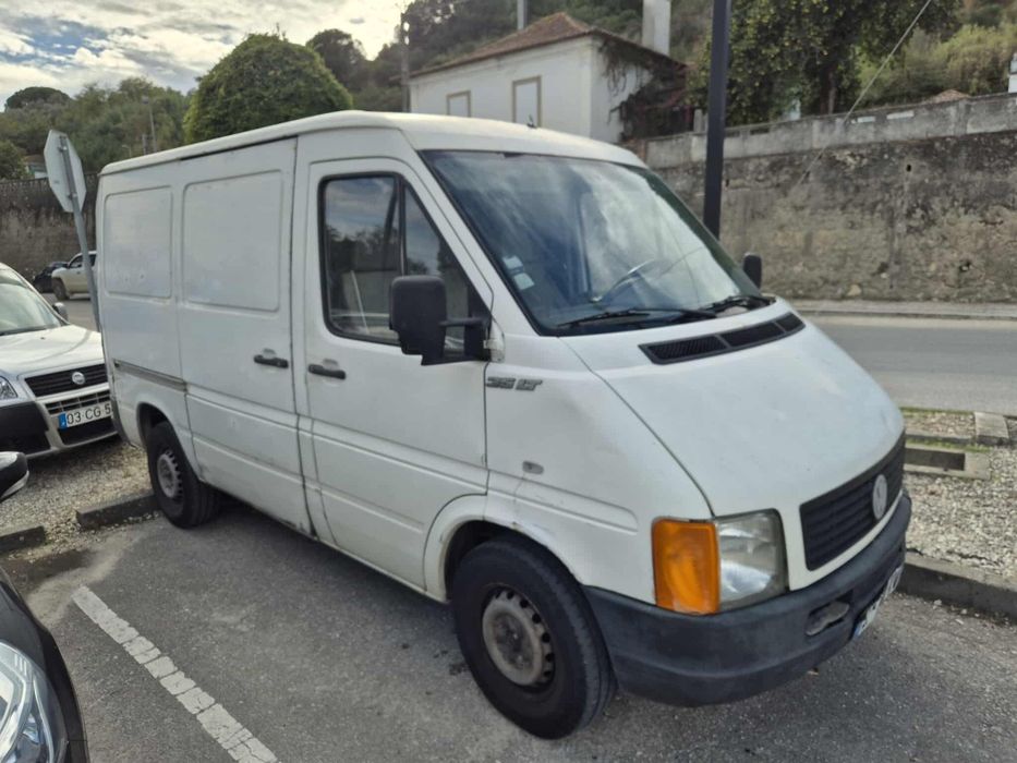 Vendo para peças Volkswagen LT 35  2.5 Diesel: o motor funciona sem pr