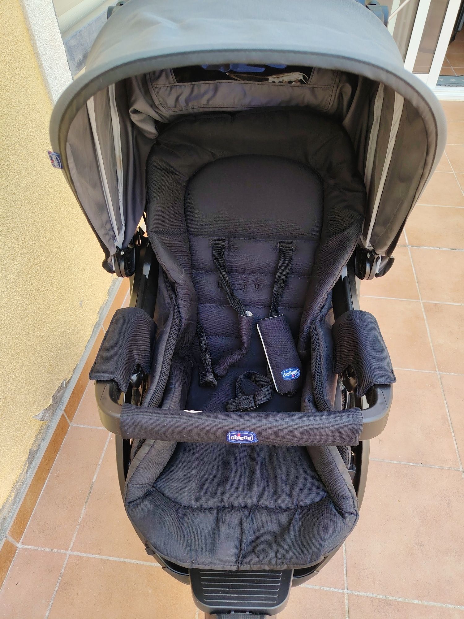 Carrinho de bebê Chico activ3